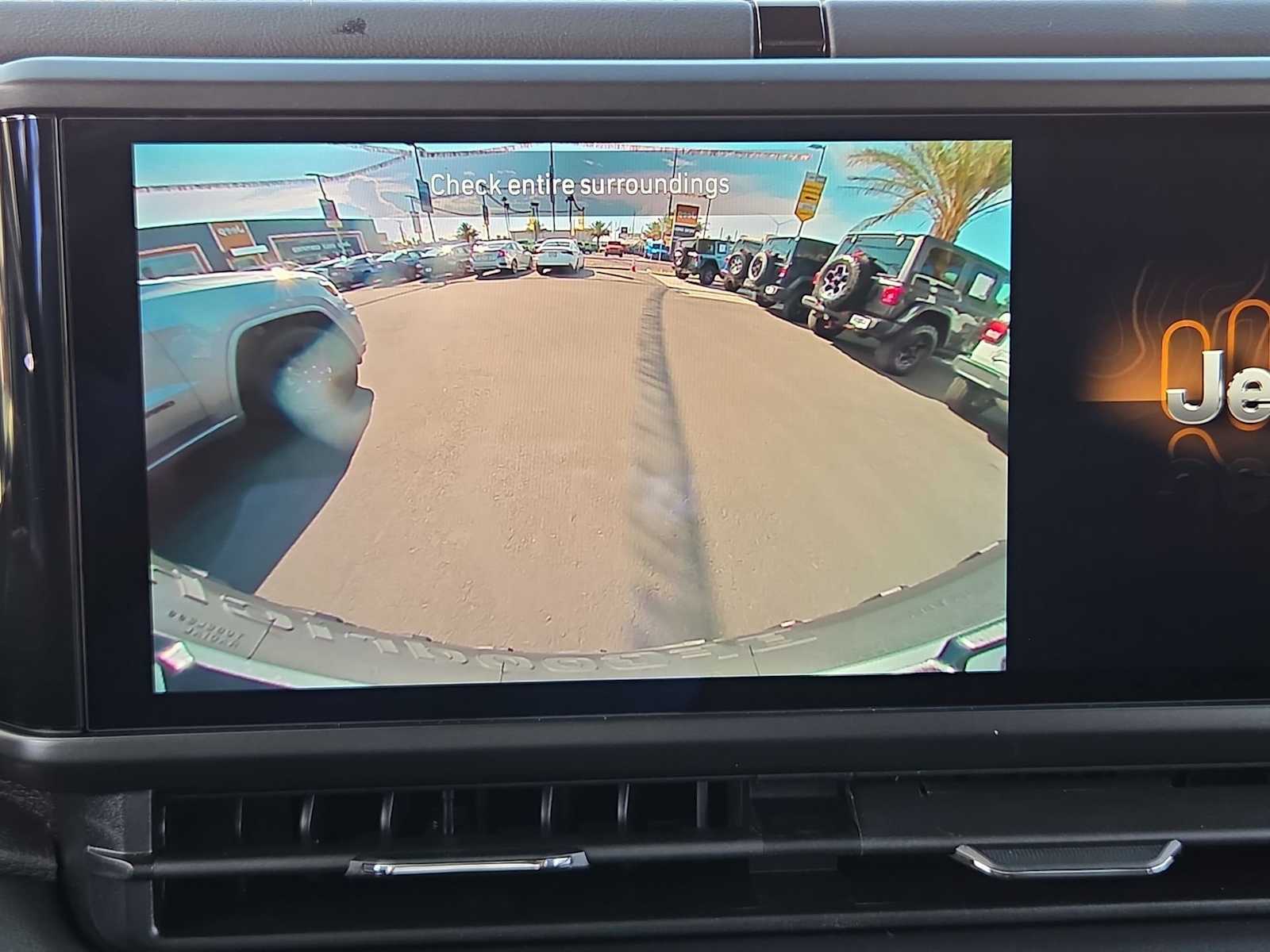 Thumbnail: 2025 Jeep Wrangler - 30