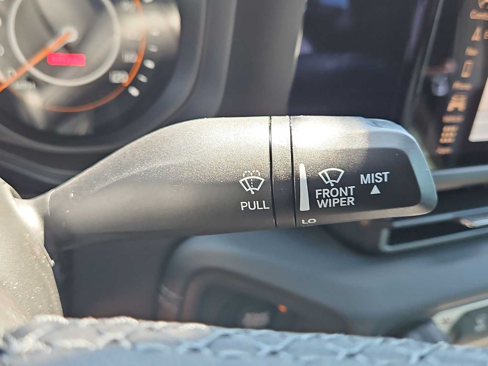 Thumbnail: 2025 Jeep Gladiator - 22