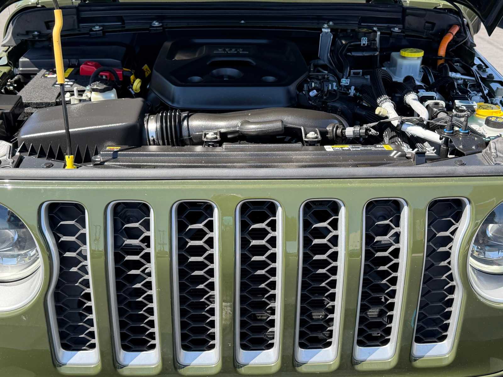 Thumbnail: 2023 Jeep Wrangler - 29