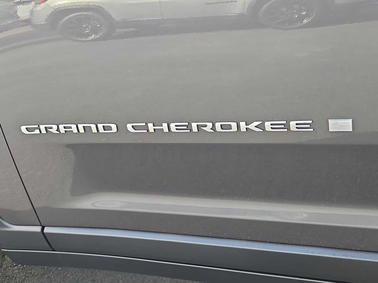 Thumbnail: 2025 Jeep Grand Cherokee L - 13