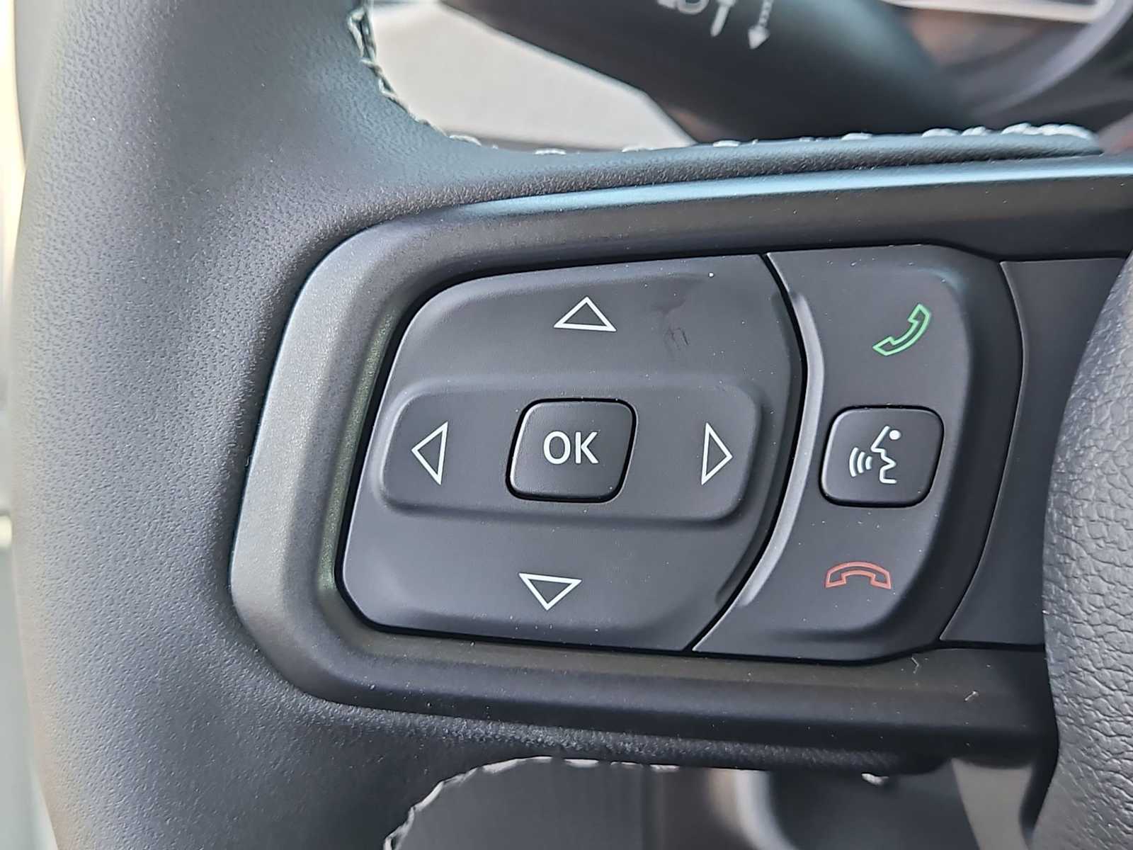 Thumbnail: 2025 Jeep Gladiator - 20