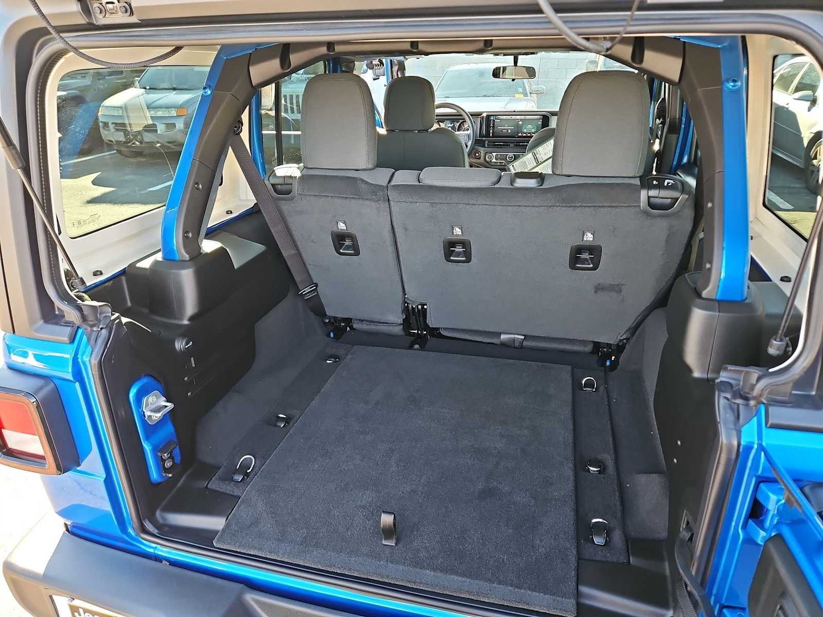 Thumbnail: 2026 Jeep Wrangler - 31