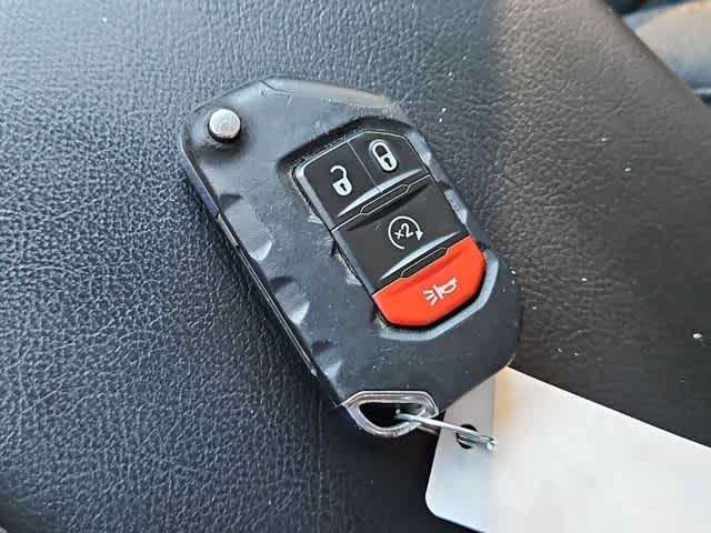 Thumbnail: 2024 Jeep Wrangler - 33