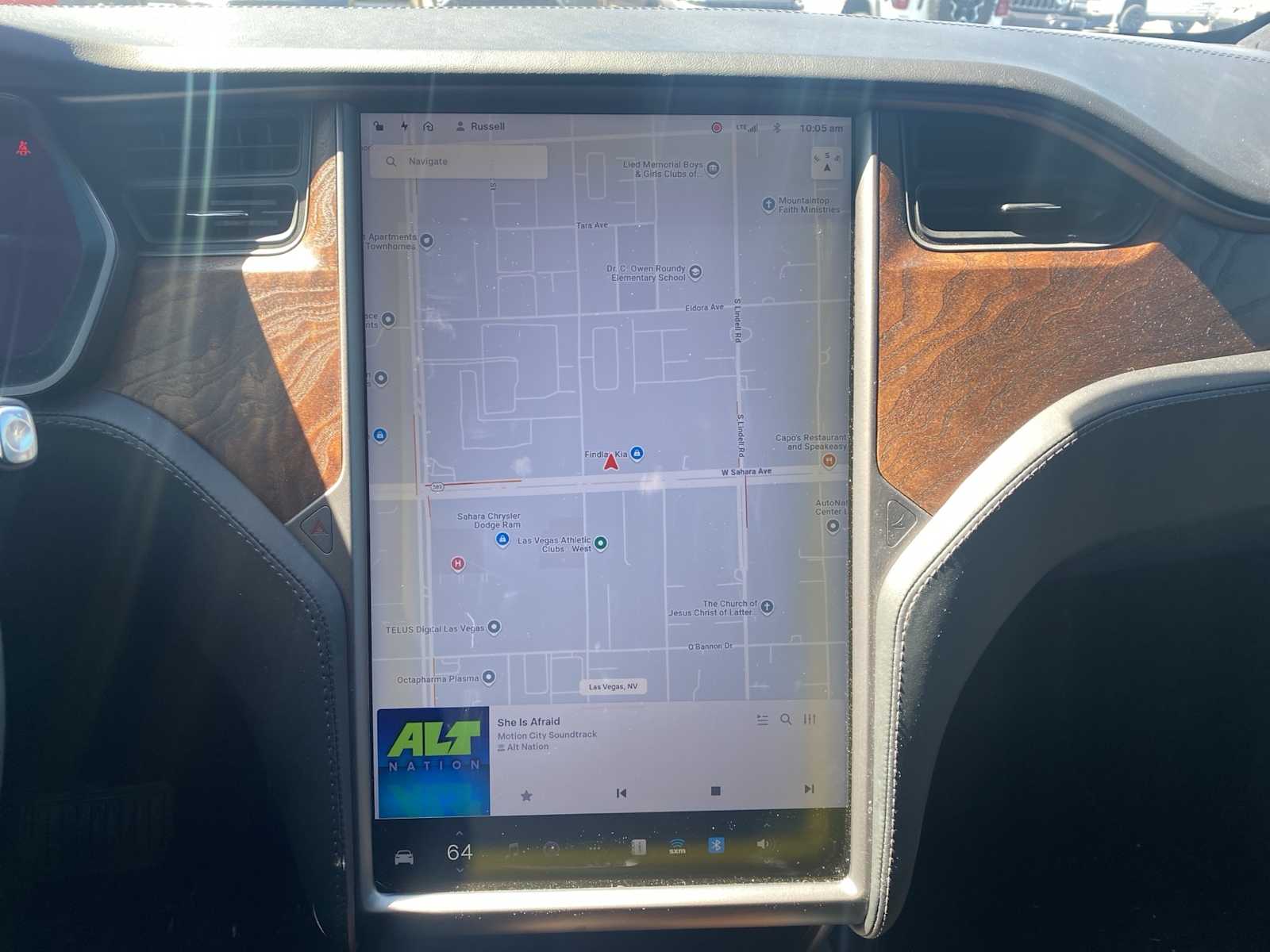 Thumbnail: 2019 Tesla Model X - 10