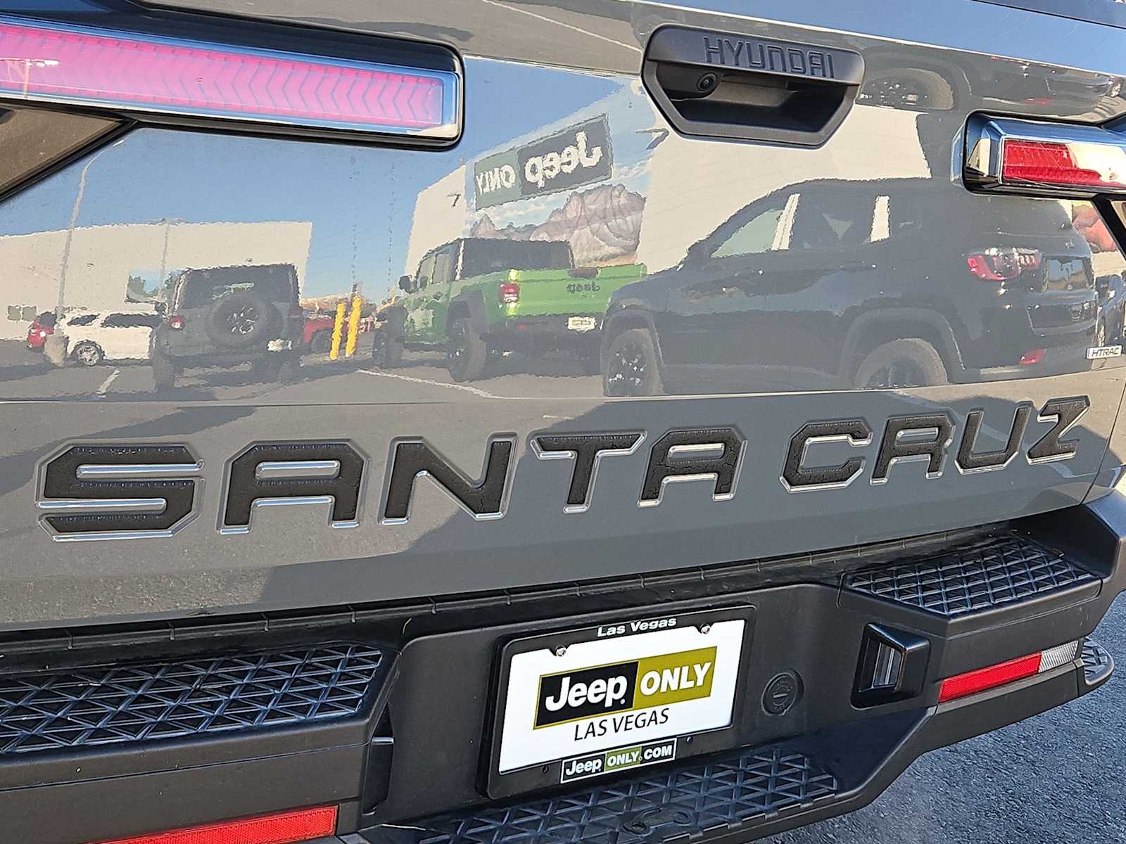 Thumbnail: 2023 Hyundai Santa Cruz - 12