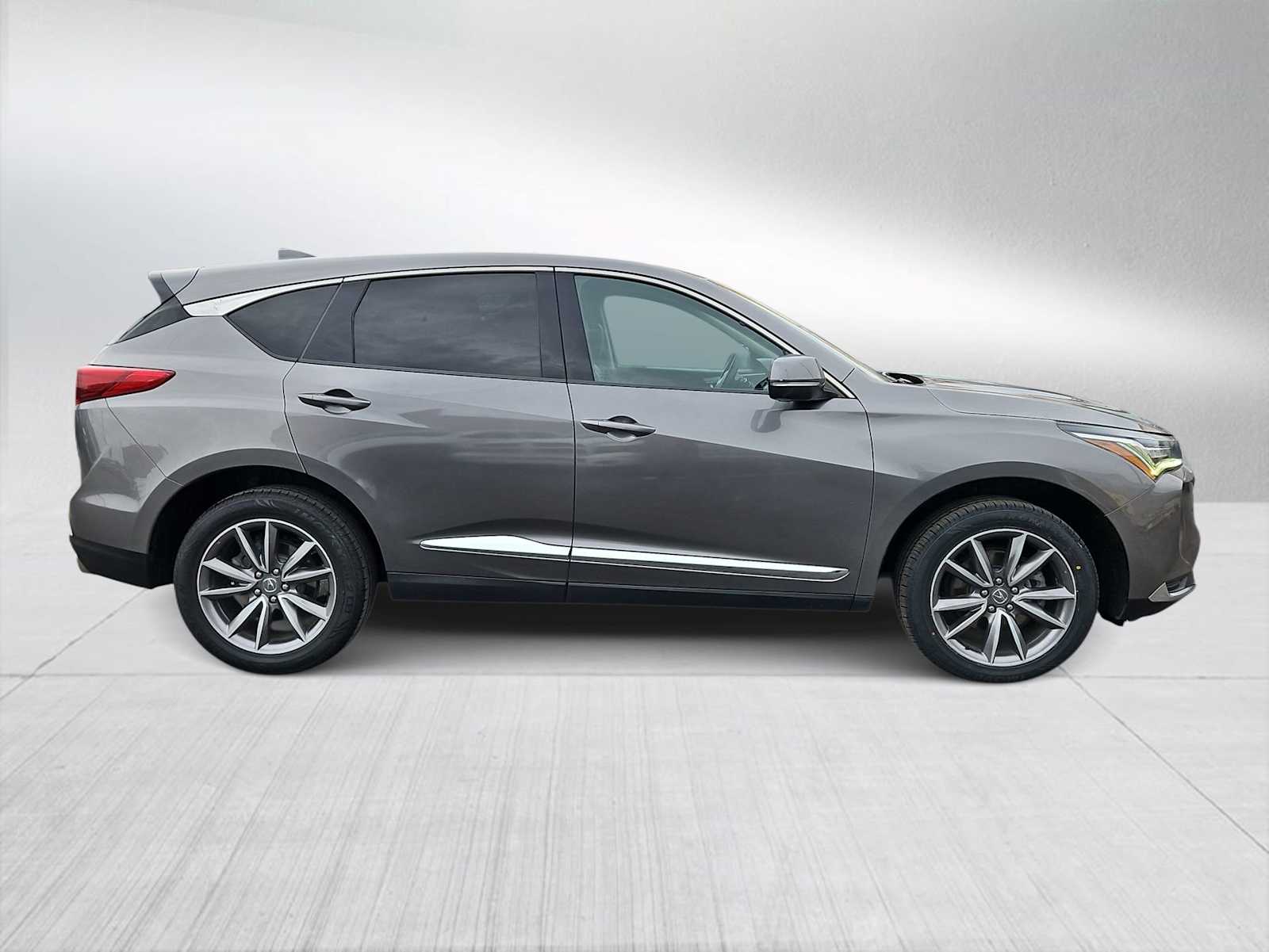 Thumbnail: 2022 Acura RDX - 9