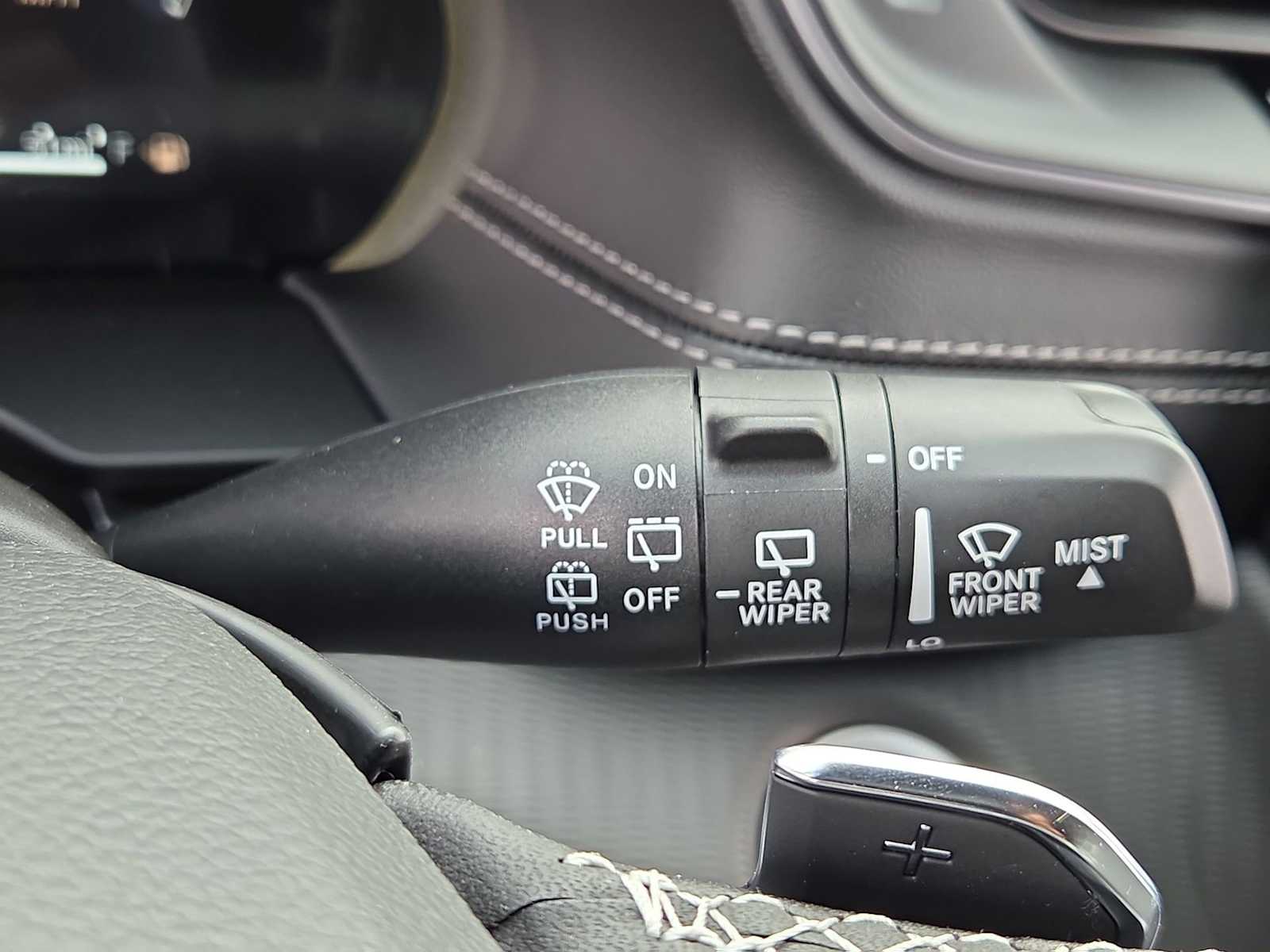 Thumbnail: 2025 Jeep Grand Cherokee - 26