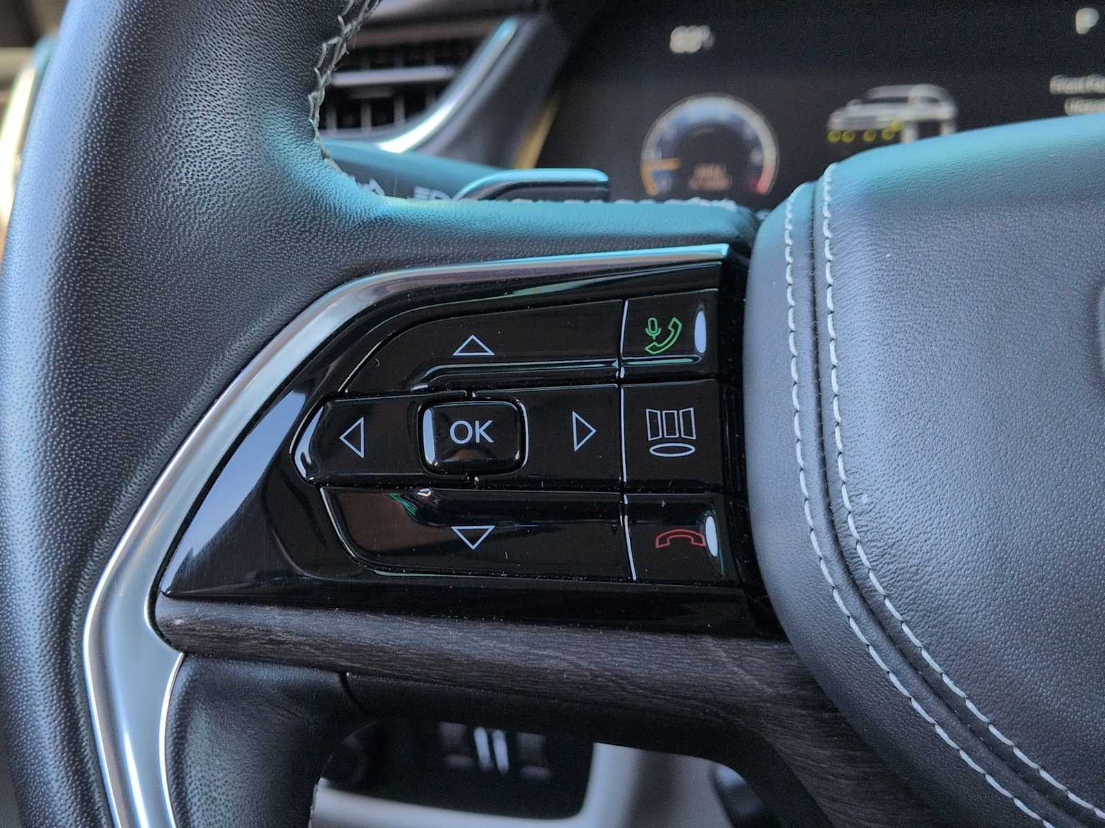 Thumbnail: 2022 Jeep Grand Cherokee L - 26