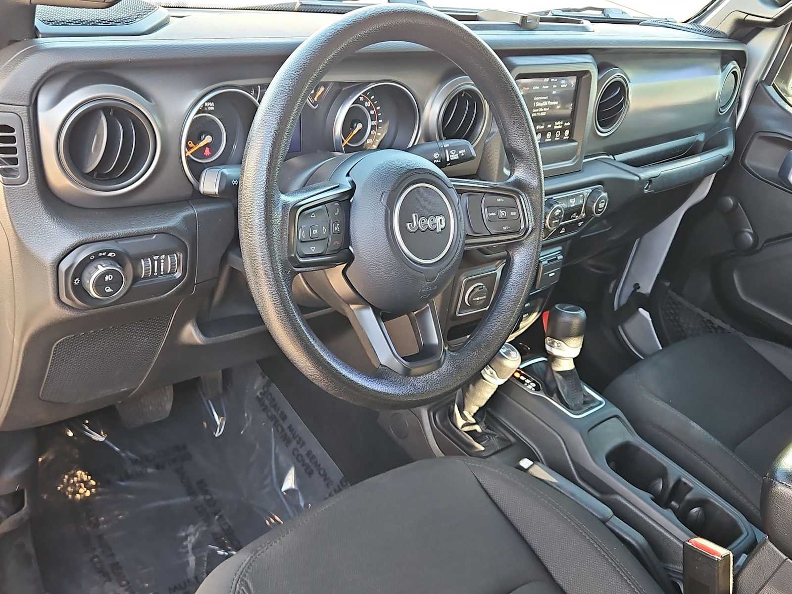 Thumbnail: 2022 Jeep Gladiator - 10