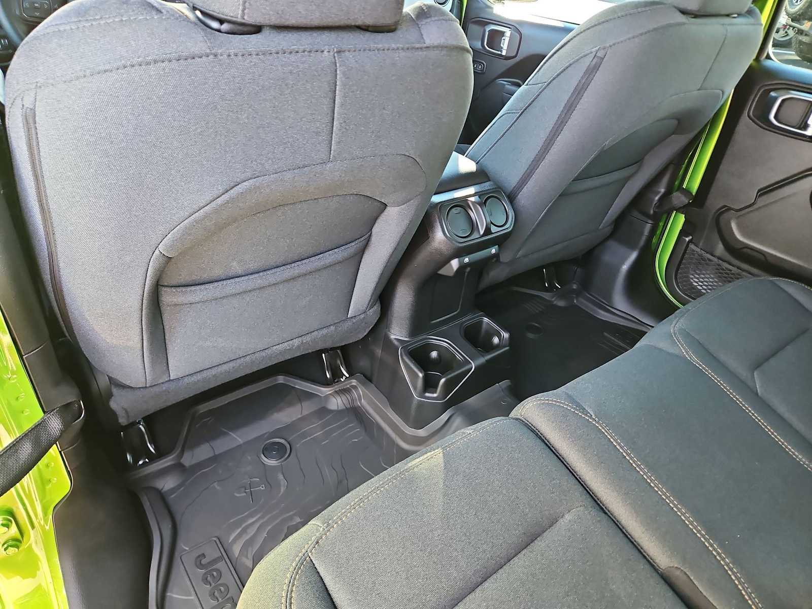 Thumbnail: 2026 Jeep Wrangler - 17