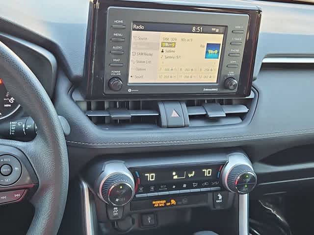 Thumbnail: 2021 Toyota RAV4 - 28