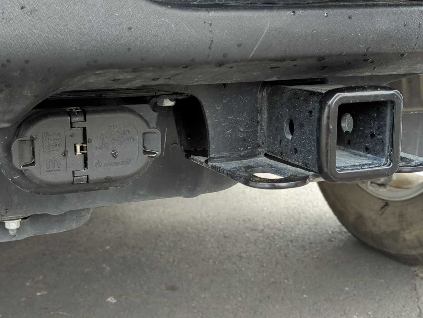 Thumbnail: 2021 Jeep Wrangler - 33