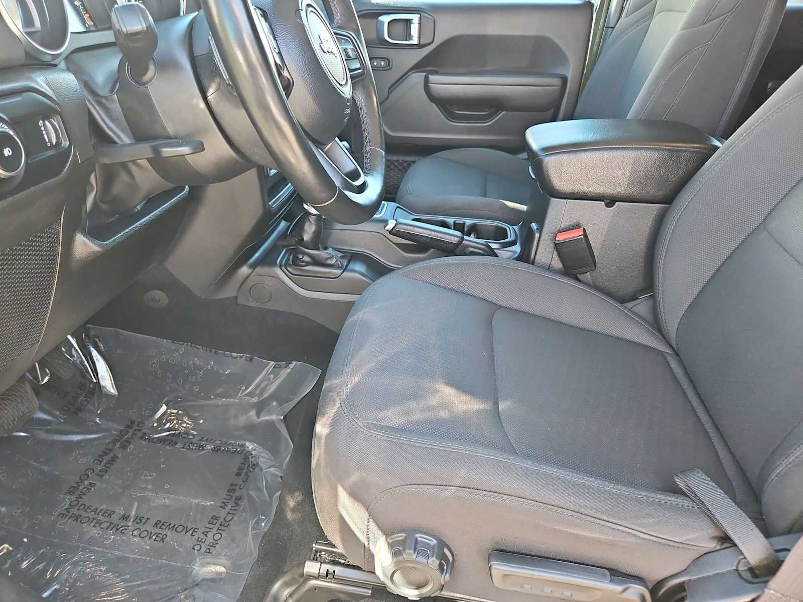 Thumbnail: 2023 Jeep Wrangler - 17