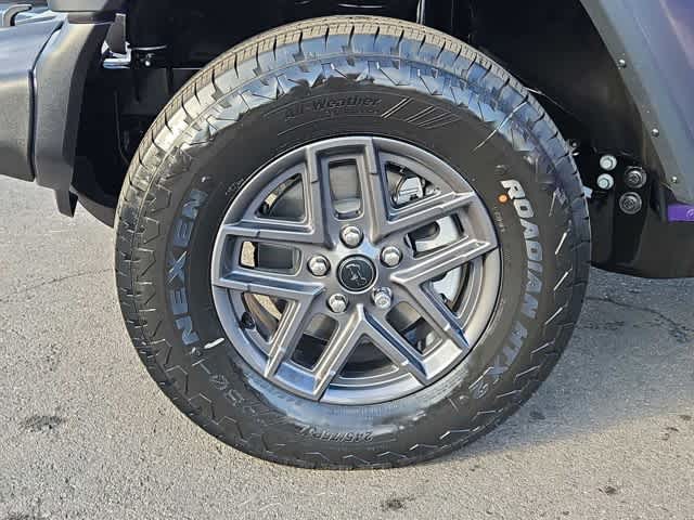 Thumbnail: 2026 Jeep Wrangler - 13