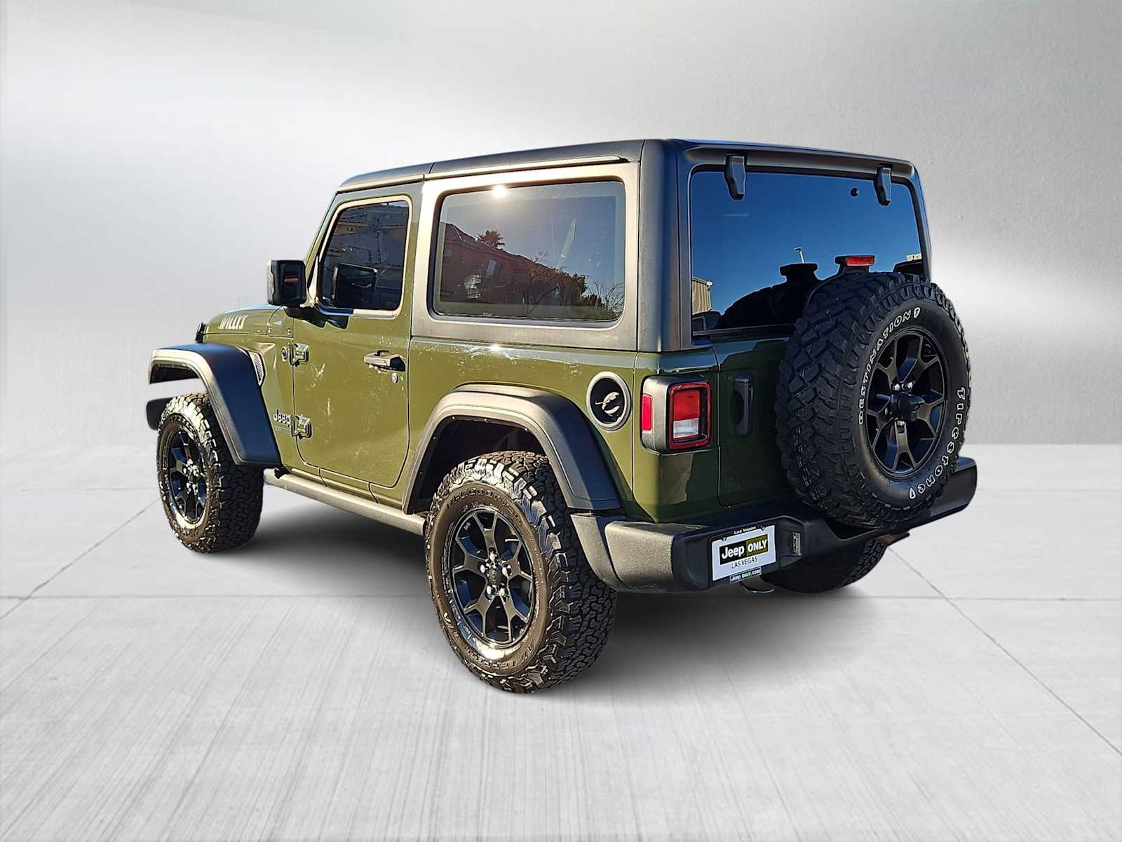 Thumbnail: 2022 Jeep Wrangler - 6