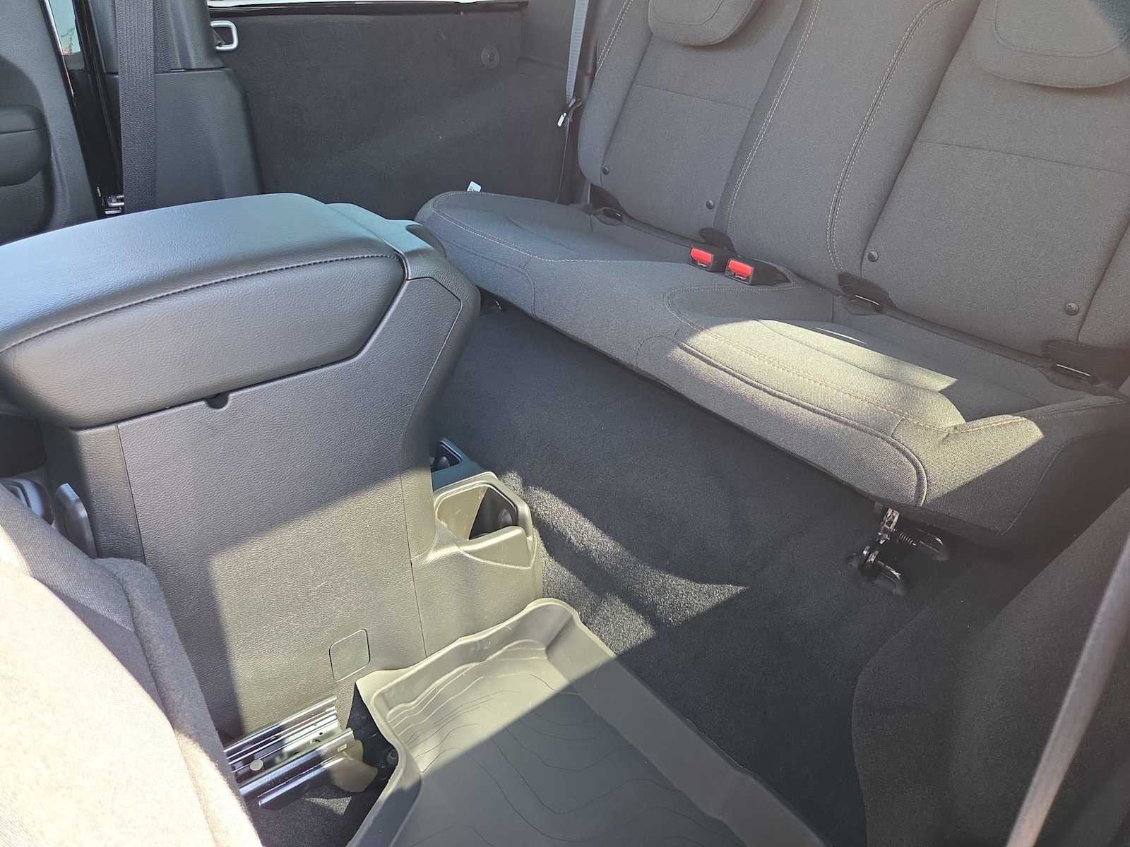 Thumbnail: 2025 Jeep Wrangler - 21