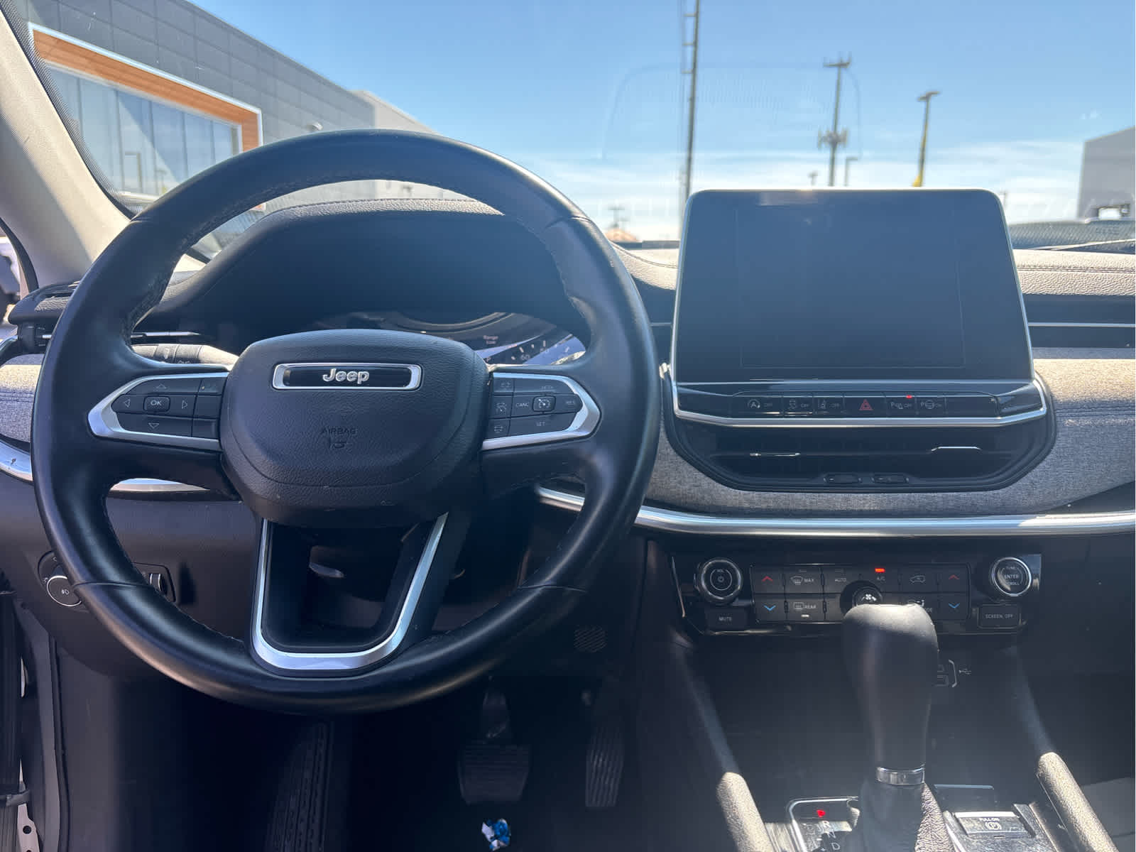 Thumbnail: 2022 Jeep Compass - 12