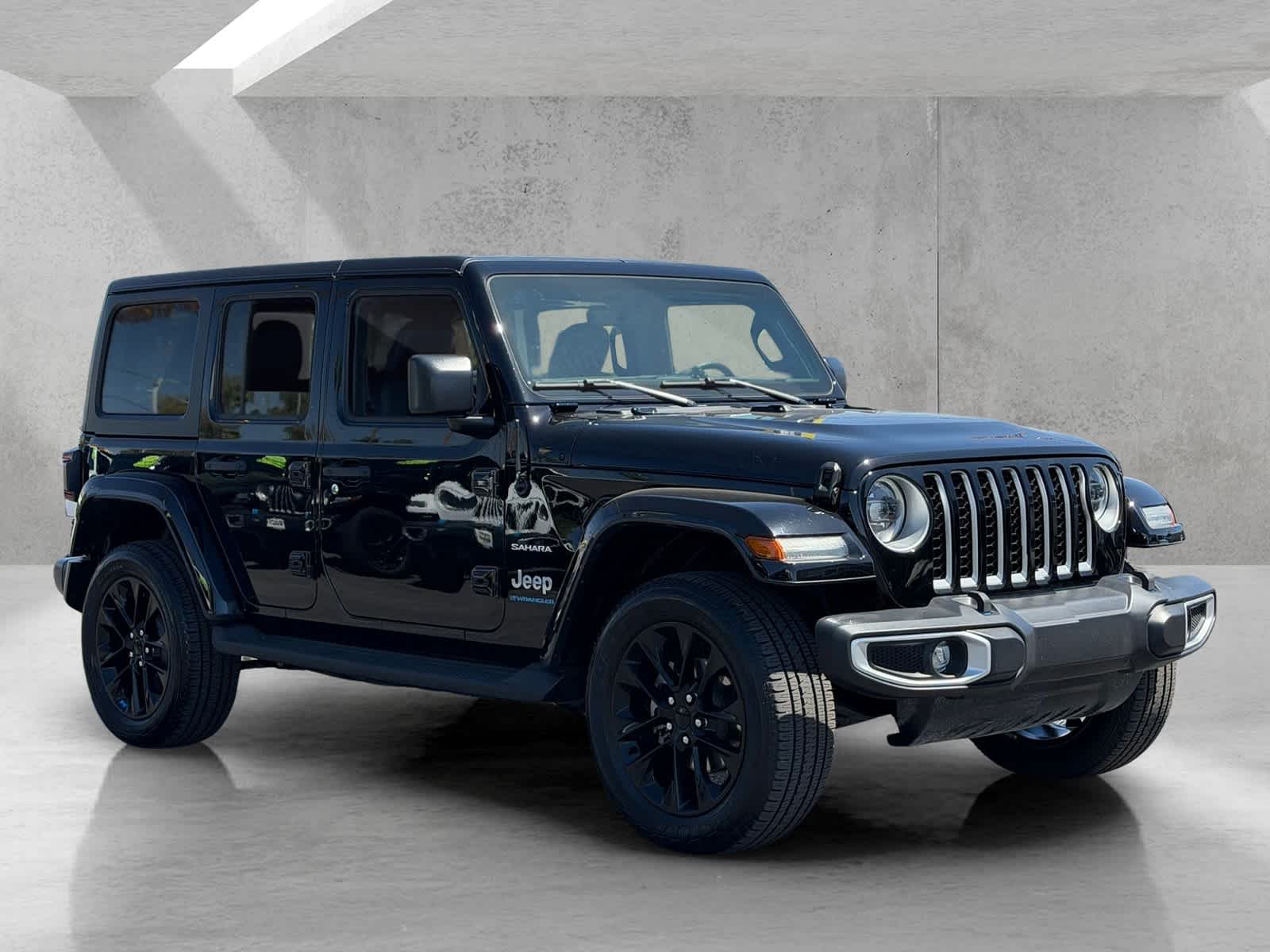 Thumbnail: 2023 Jeep Wrangler - 7