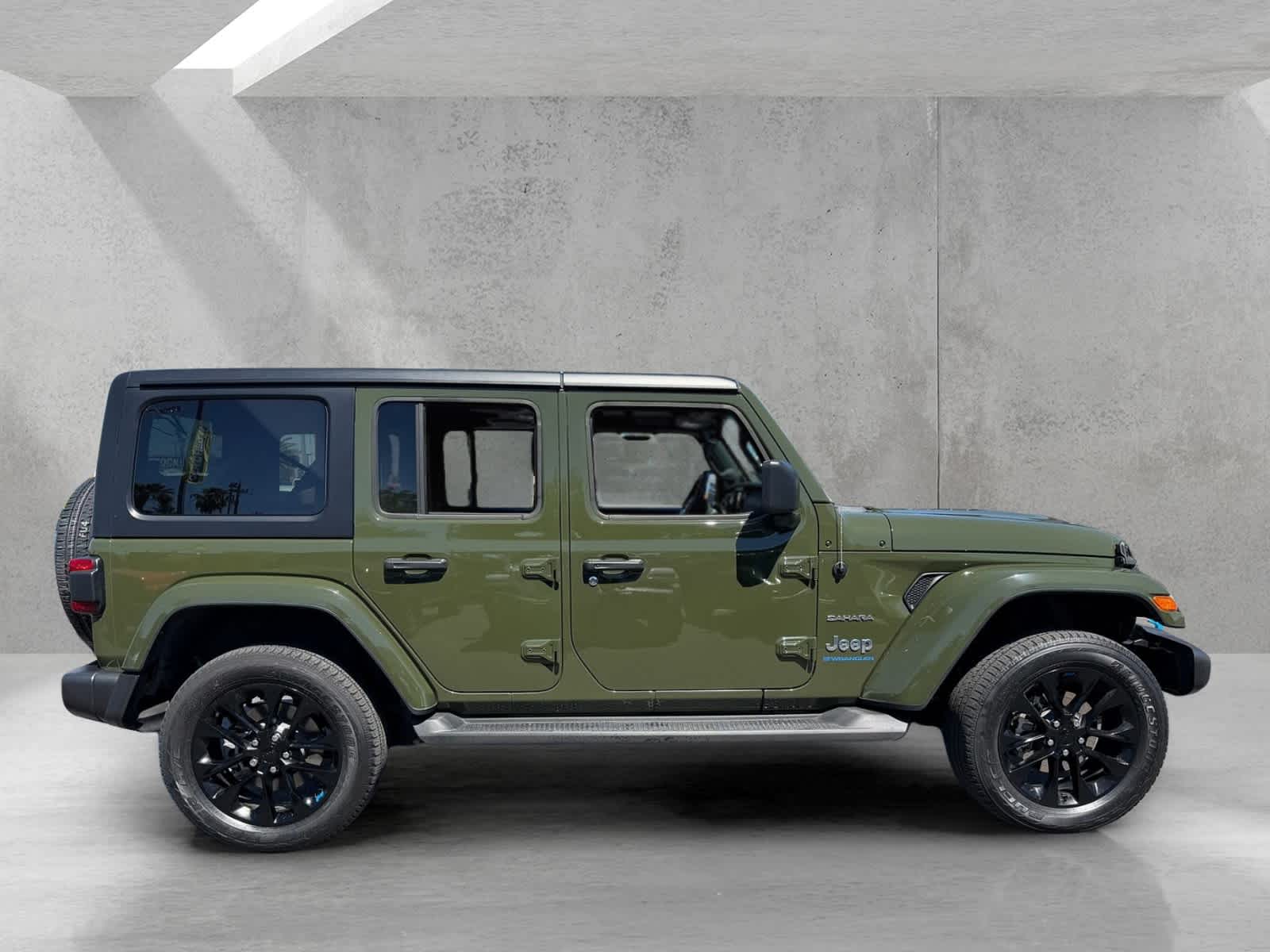 Thumbnail: 2023 Jeep Wrangler - 6