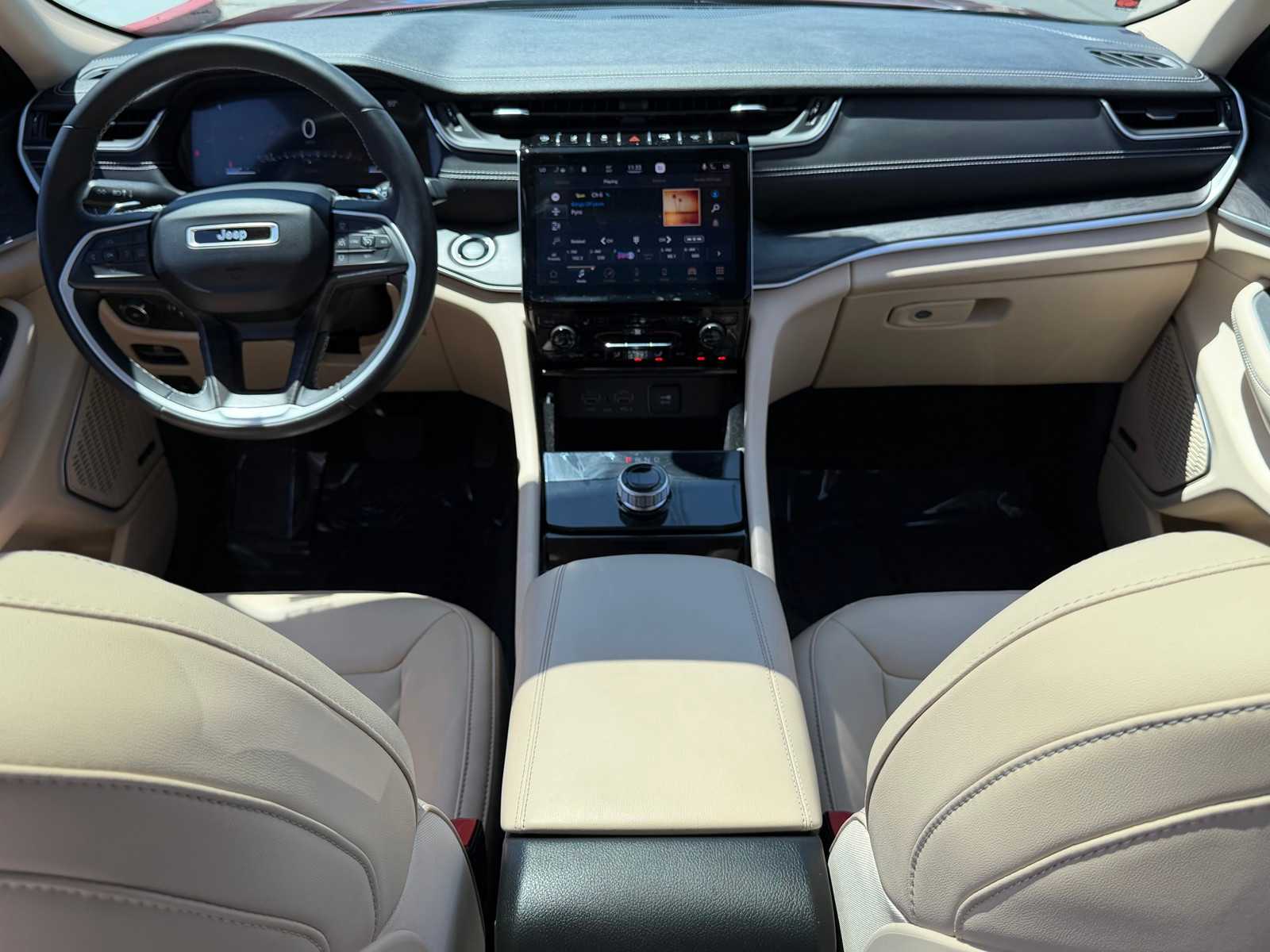 Thumbnail: 2021 Jeep Grand Cherokee L - 22