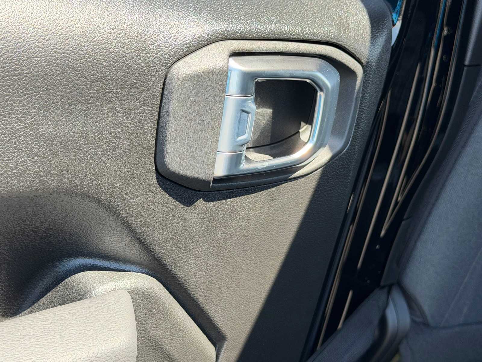 Thumbnail: 2026 Jeep Wrangler - 19