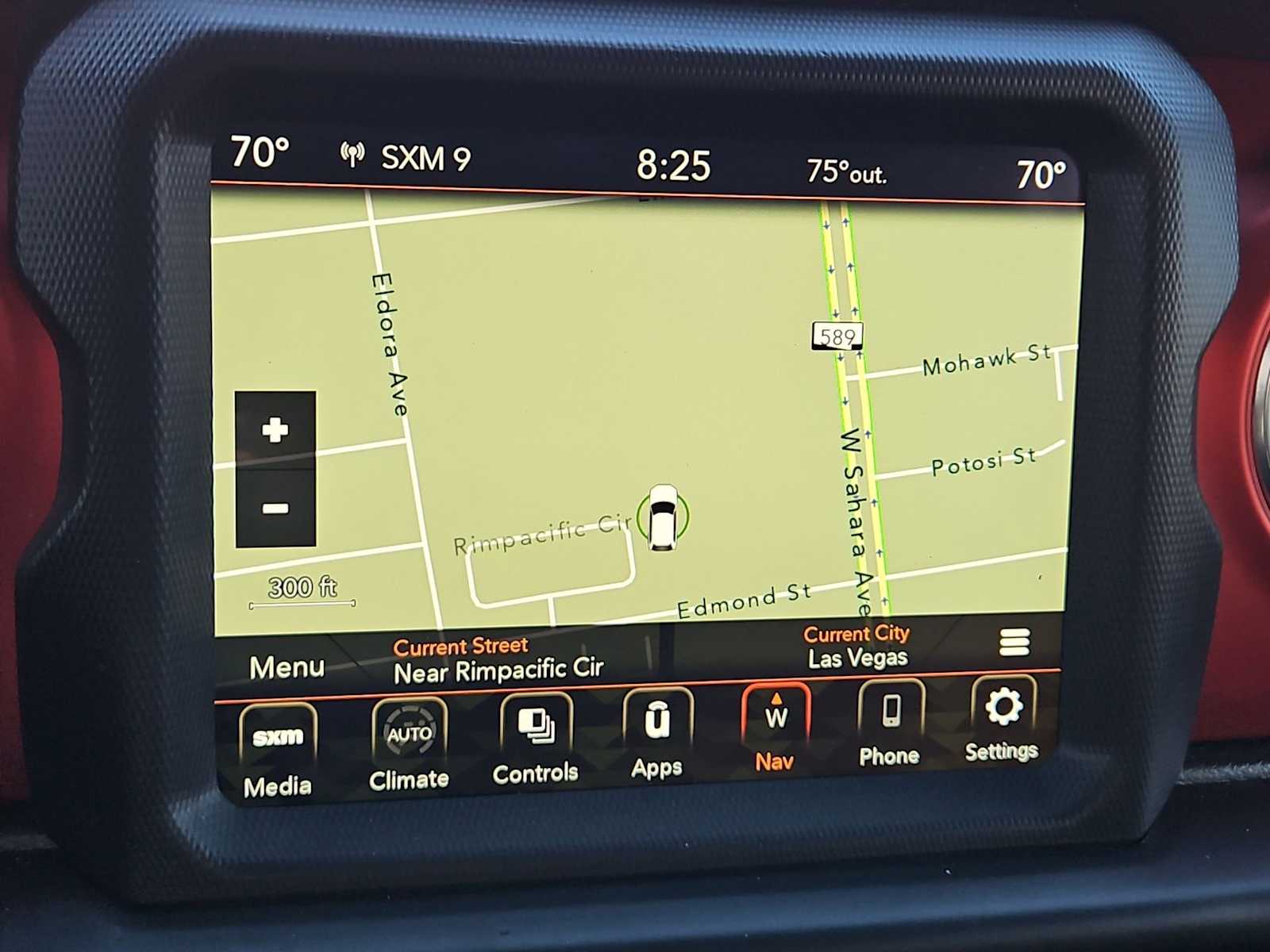 Thumbnail: 2022 Jeep Gladiator - 43