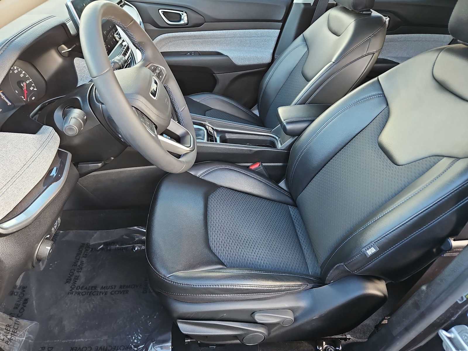 Thumbnail: 2022 Jeep Compass - 17