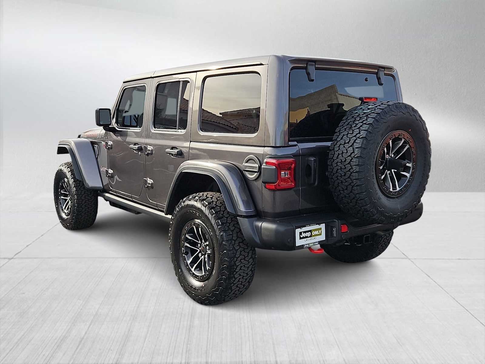 Thumbnail: 2026 Jeep Wrangler - 6