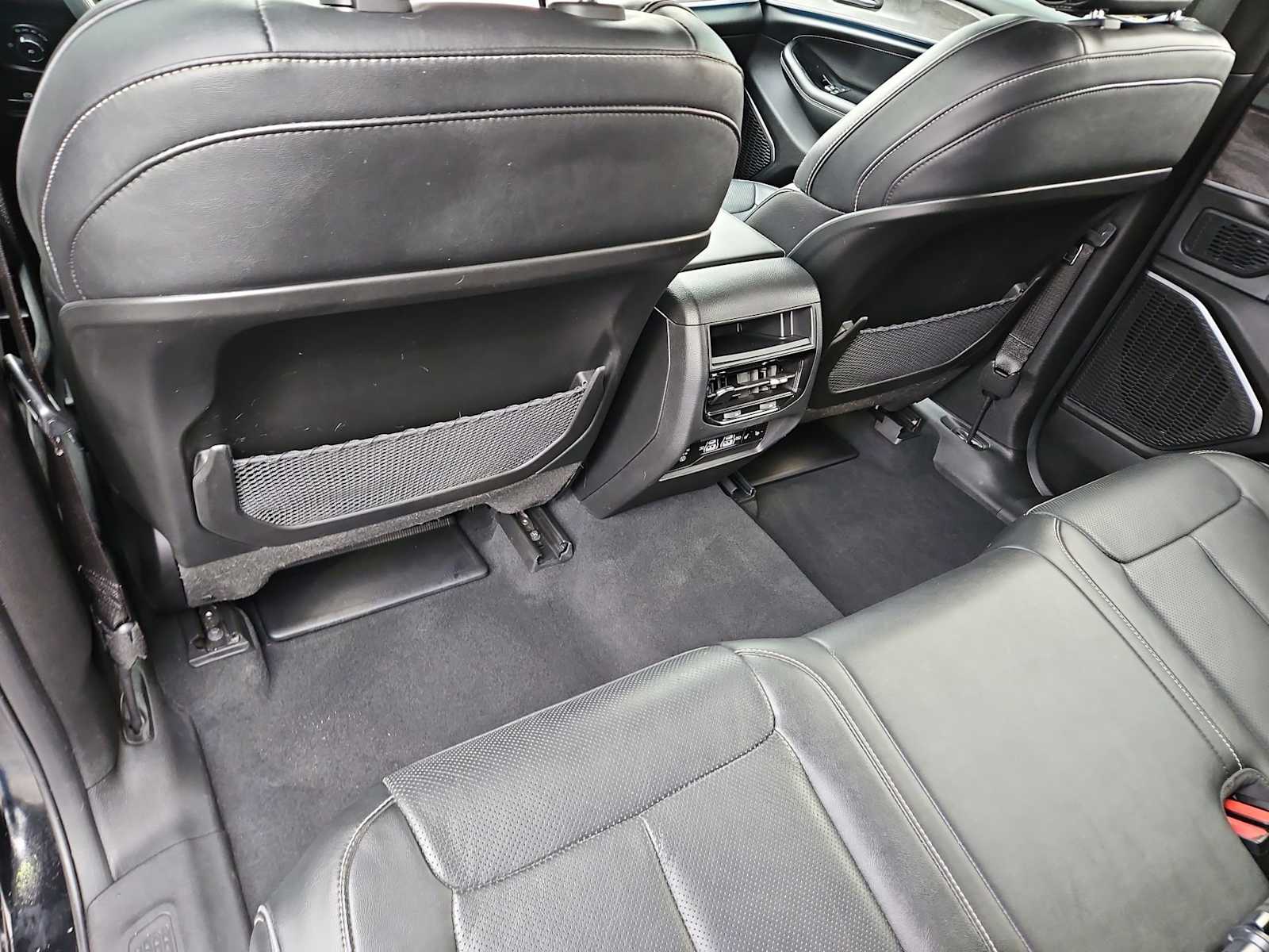 Thumbnail: 2023 Jeep Grand Cherokee - 19