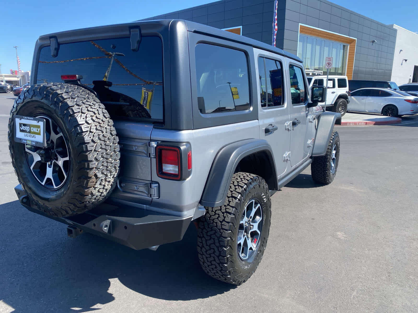 Thumbnail: 2020 Jeep Wrangler - 5