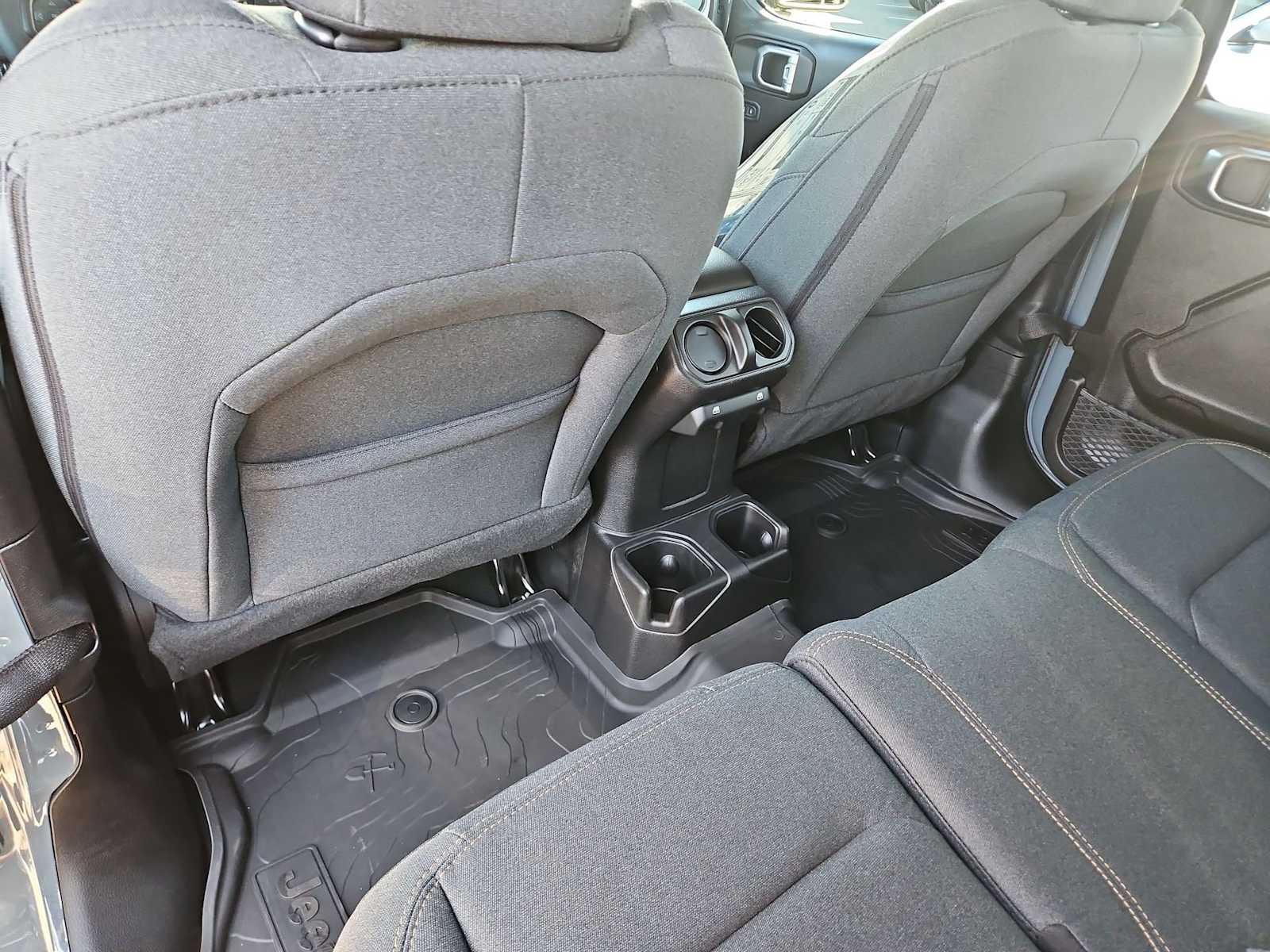 Thumbnail: 2026 Jeep Wrangler - 17