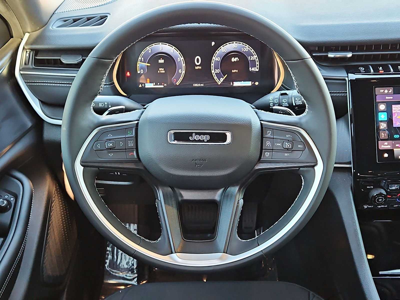 Thumbnail: 2025 Jeep Grand Cherokee - 24