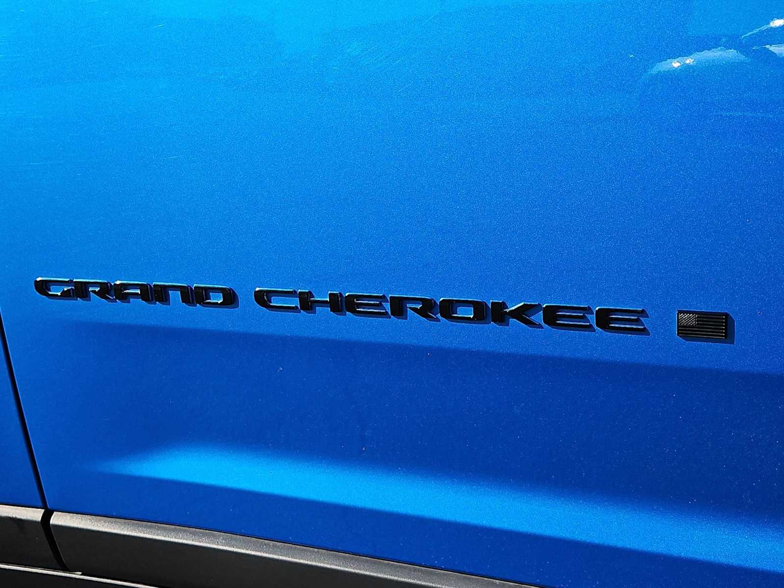 Thumbnail: 2022 Jeep Grand Cherokee - 13