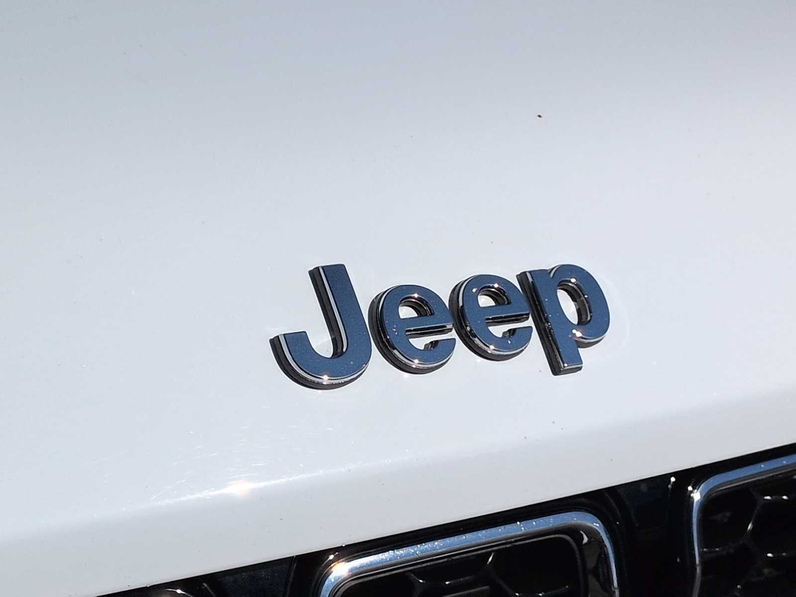 Thumbnail: 2022 Jeep Grand Cherokee L - 12