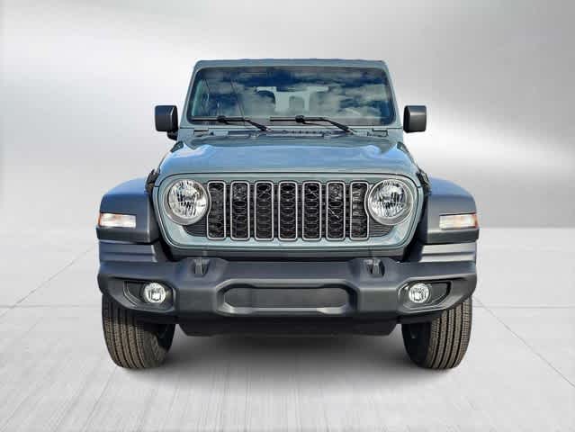 Thumbnail: 2026 Jeep Wrangler - 3