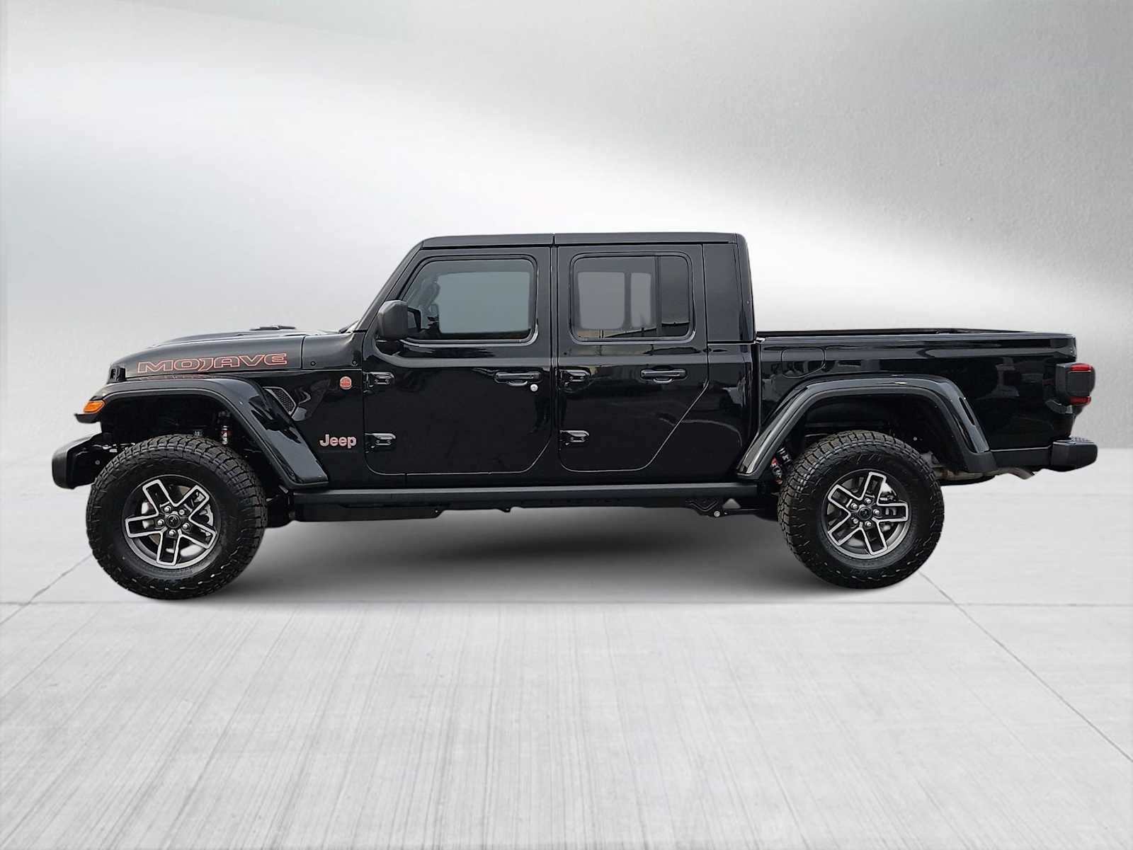 Thumbnail: 2026 Jeep Gladiator - 5