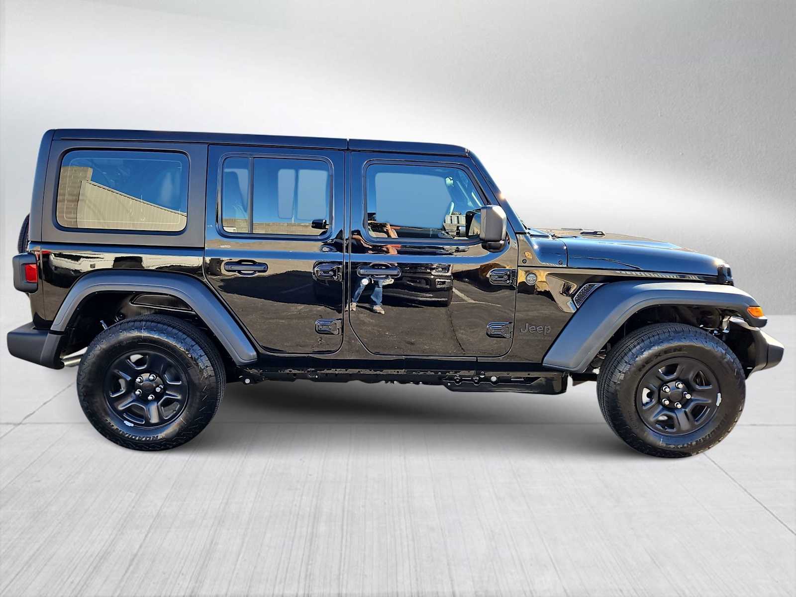 Thumbnail: 2026 Jeep Wrangler - 9