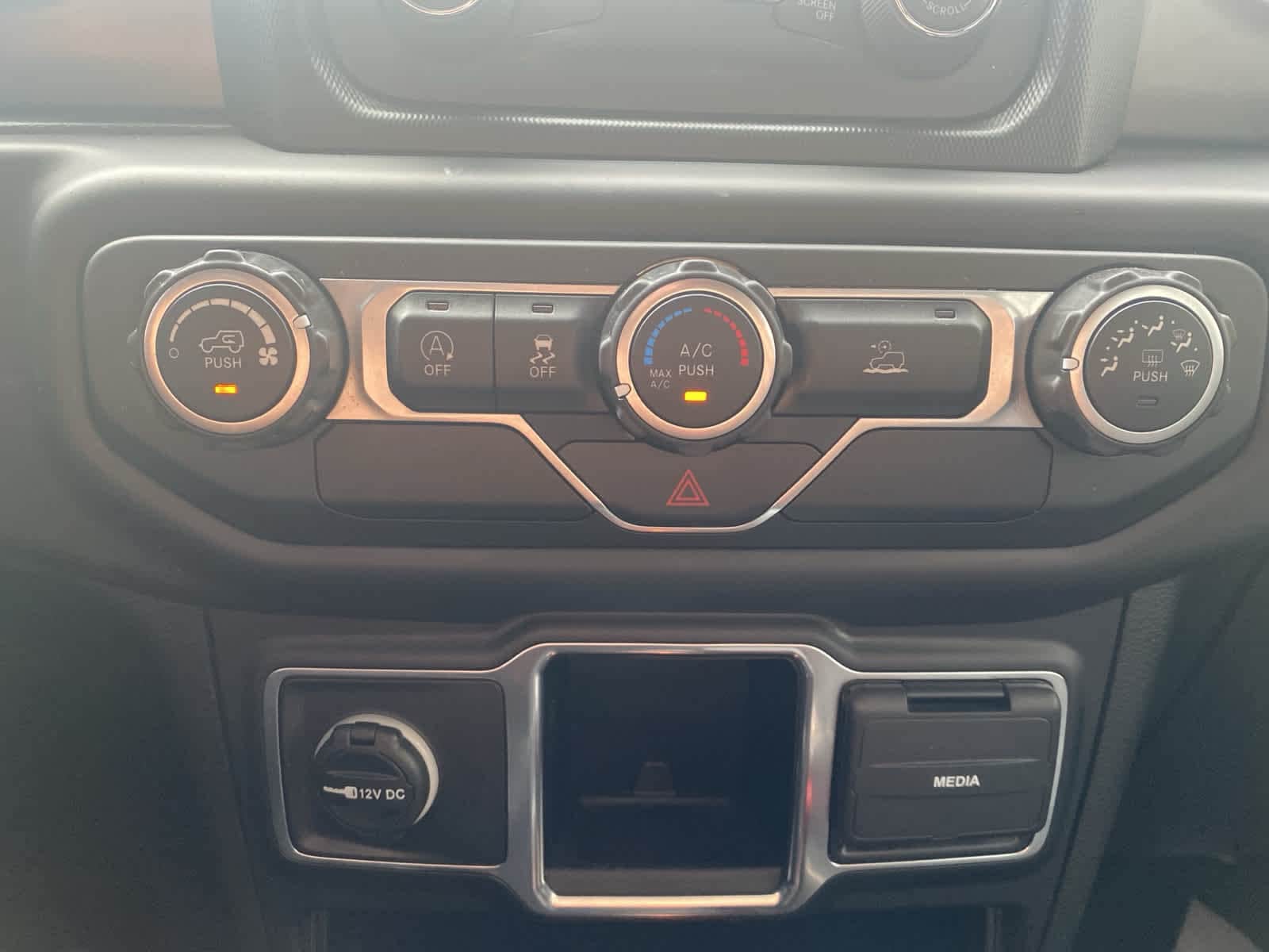 Thumbnail: 2021 Jeep Wrangler - 12