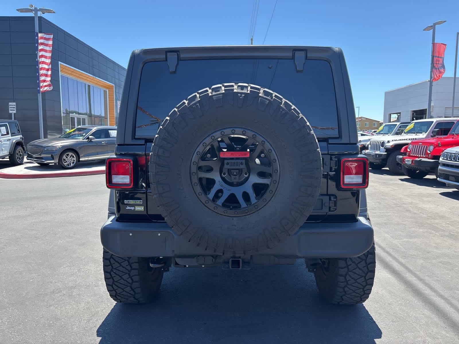 Thumbnail: 2021 Jeep Wrangler - 7