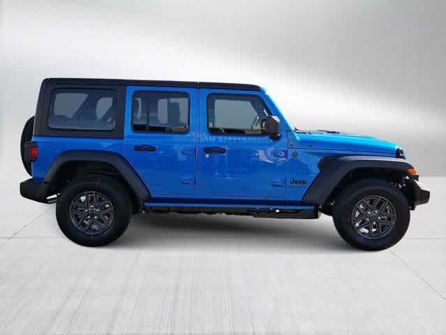 Thumbnail: 2026 Jeep Wrangler - 9