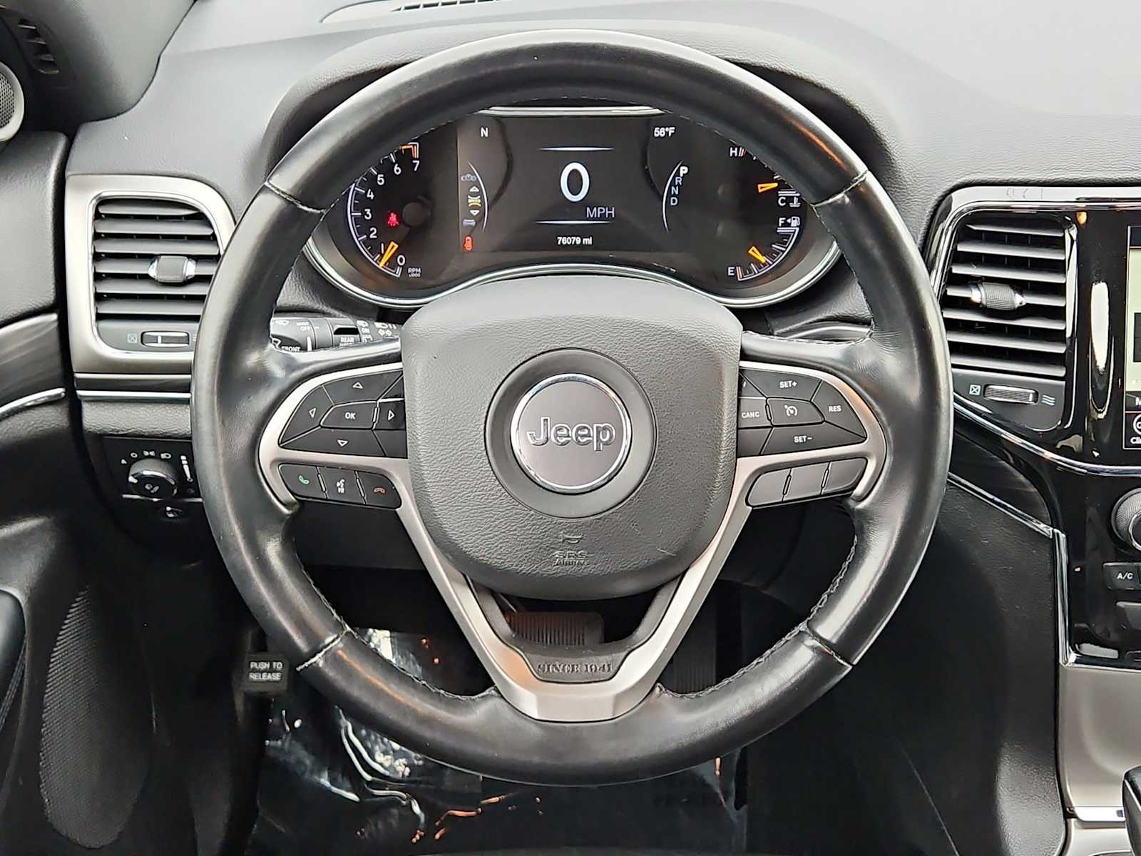 Thumbnail: 2022 Jeep Grand Cherokee - 40