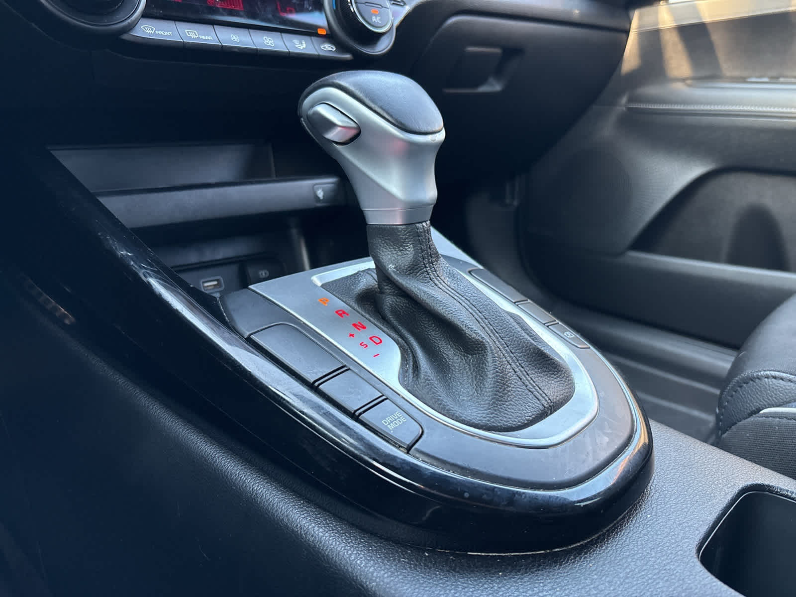 Thumbnail: 2022 Kia Forte - 13