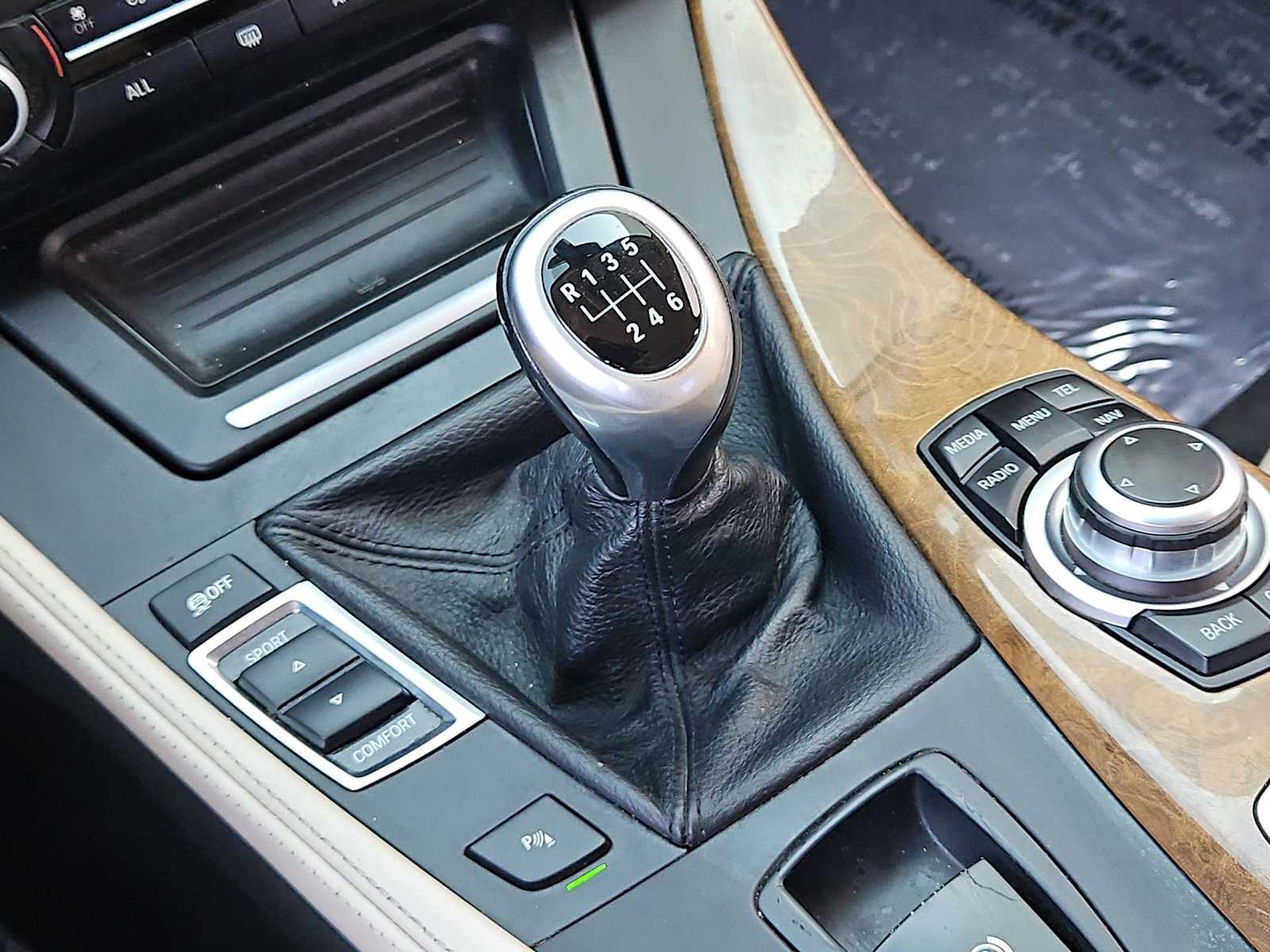 Thumbnail: 2013 BMW 5 Series - 29