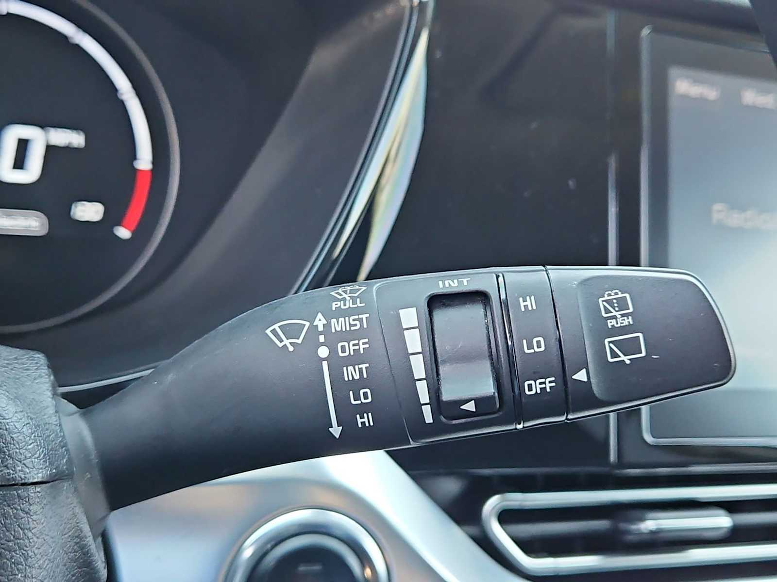 2022 Kia Niro S 23