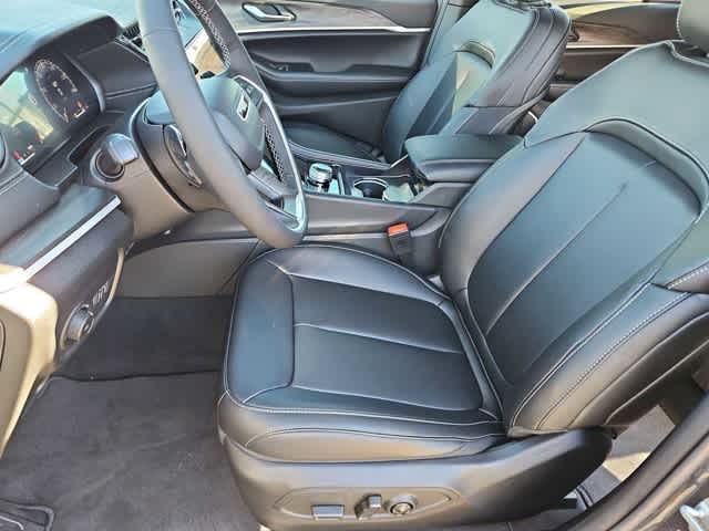 Thumbnail: 2026 Jeep Grand Cherokee - 17