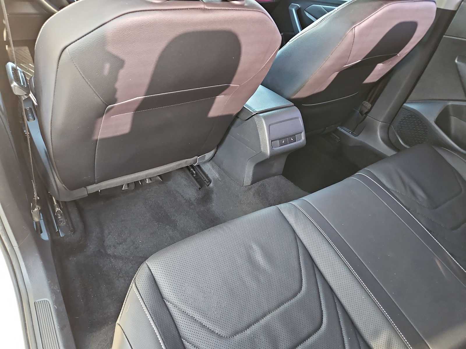 Thumbnail: 2023 Volkswagen Jetta - 18