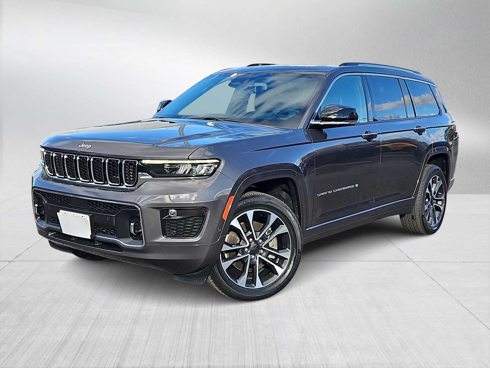 Thumbnail: 2022 Jeep Grand Cherokee L - 1