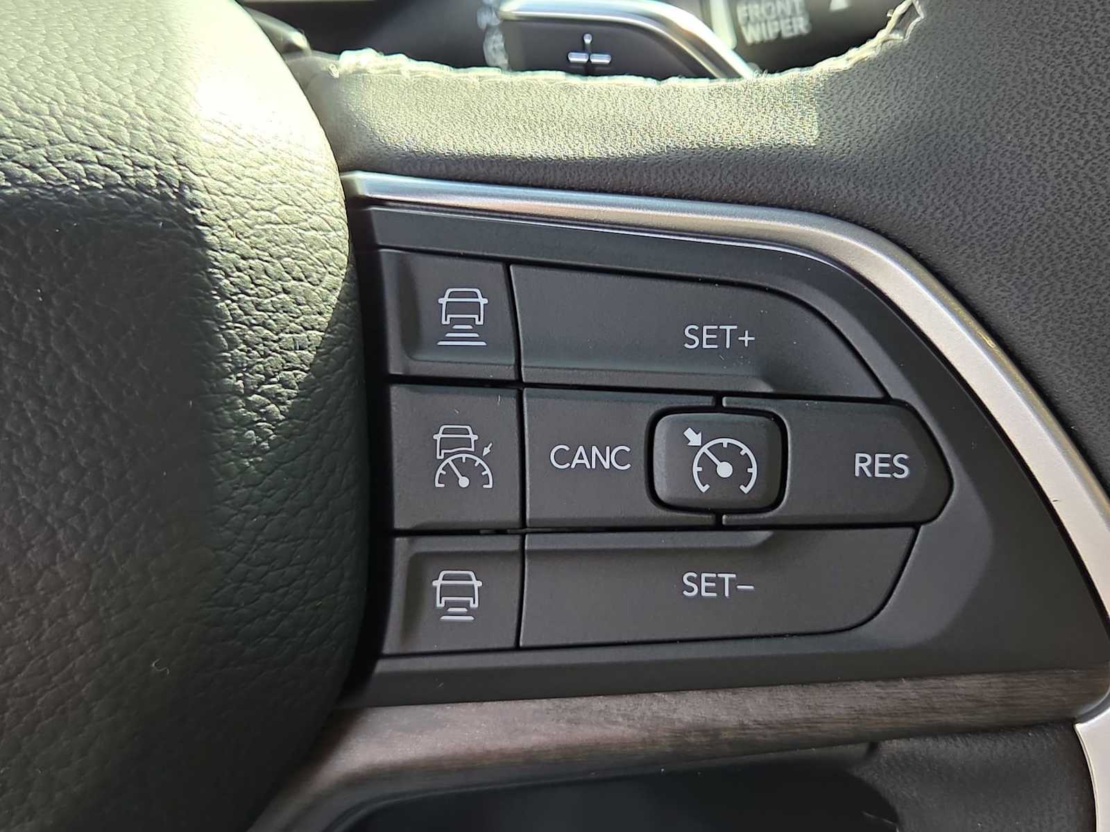 Thumbnail: 2025 Jeep Grand Cherokee L - 26