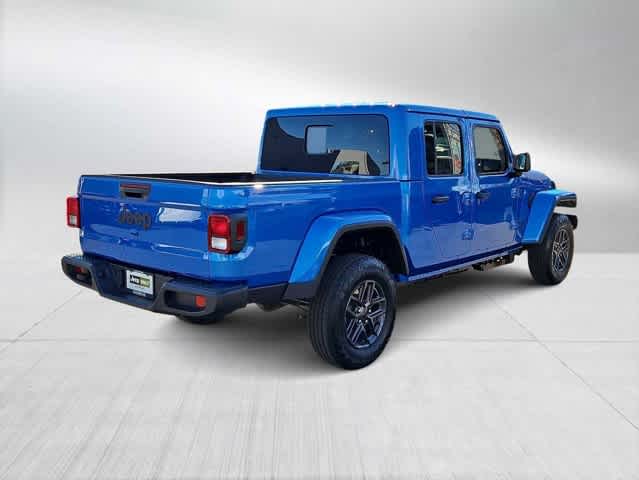 Thumbnail: 2026 Jeep Gladiator - 8
