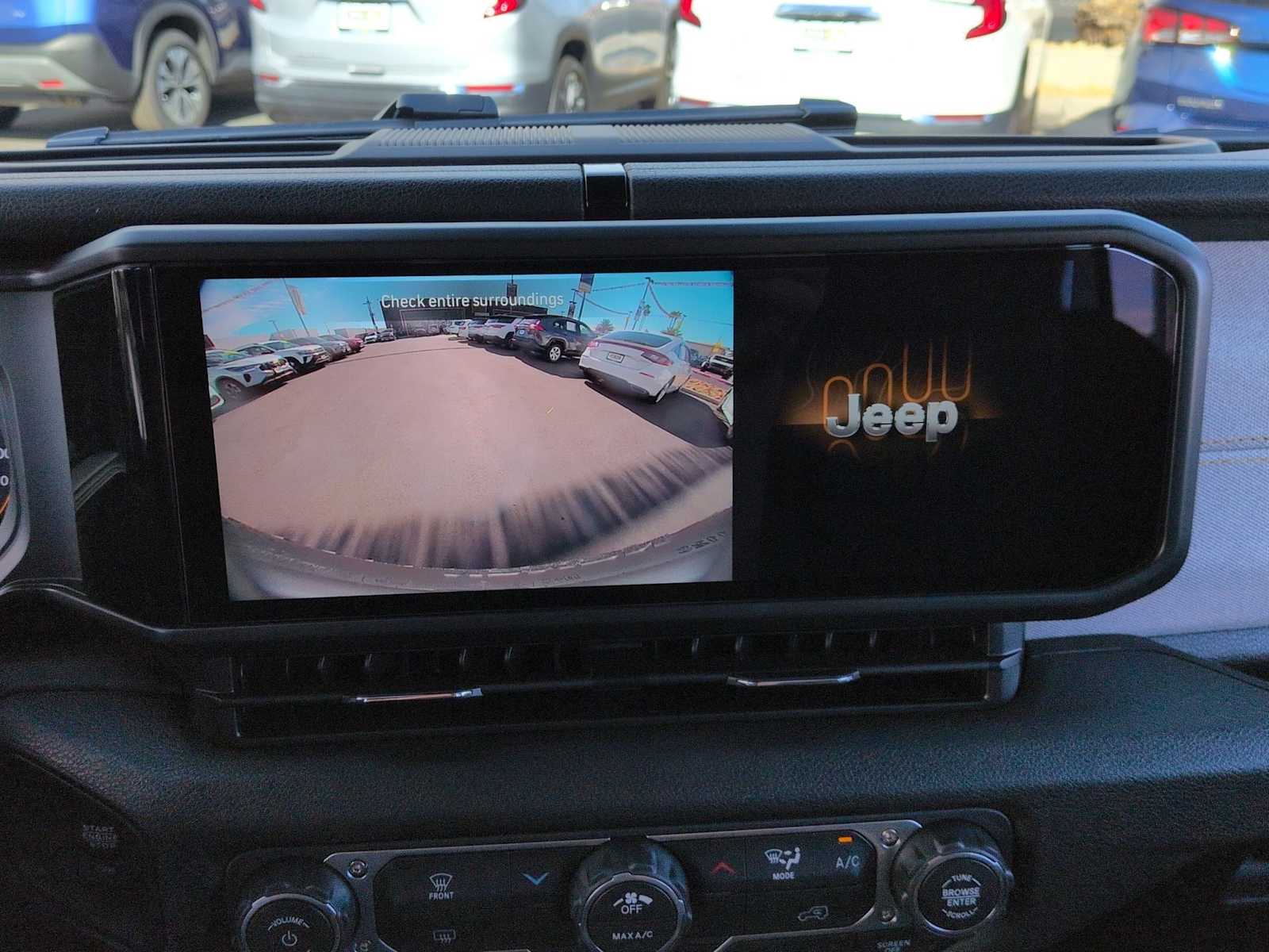 Thumbnail: 2026 Jeep Wrangler - 28